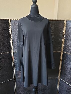 Women's Black Long-Sleeve A-Line Dress